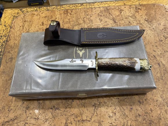 Cuchillo Caza Muela Big Five-16 Lion