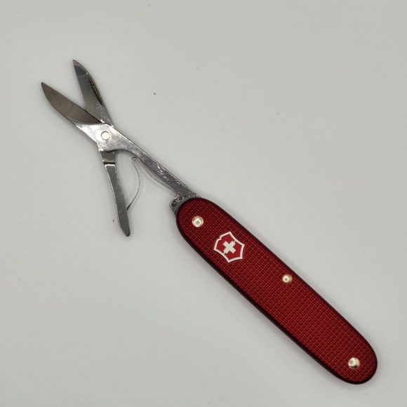 Victorinox Companion X Alox Red sin hoja - Imagen 2