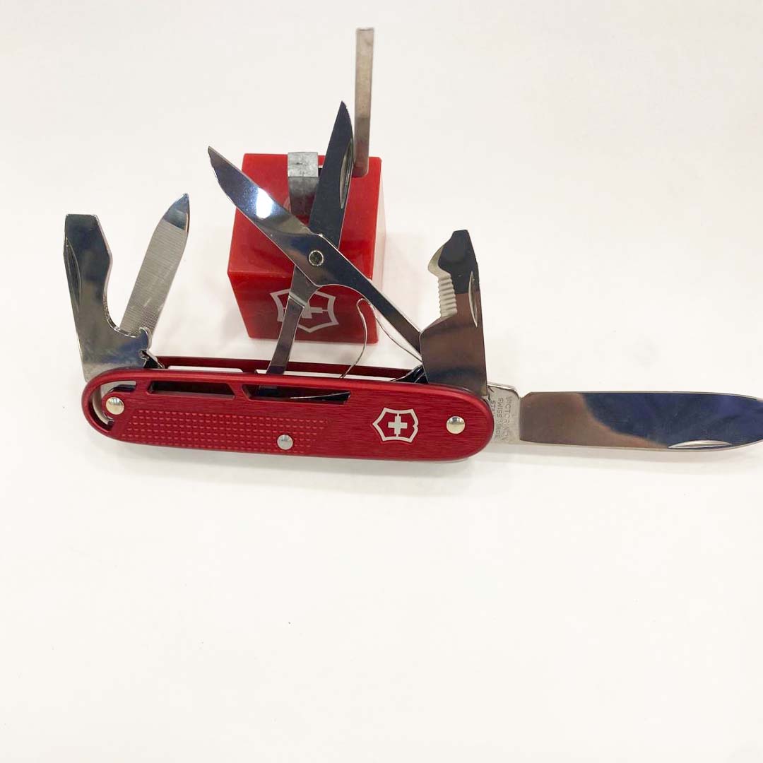 Navaja Victorinox Synergy Alox Red - Imagen 2